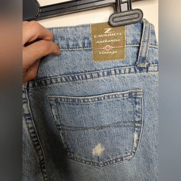 *2 For $30* Z. Cavaricci Blue Straight Leg Vintage Jeans w/ Embroidered Accents - Picture 4 of 14